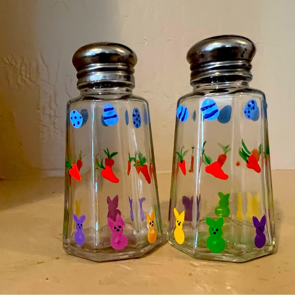 Hand Painted Easter Bunny, Eggs and Carrots Salt & Pepper Shakers